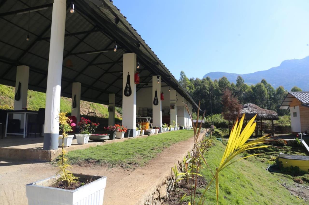 Happy Holidays Resort Kanthalloor Экстерьер фото